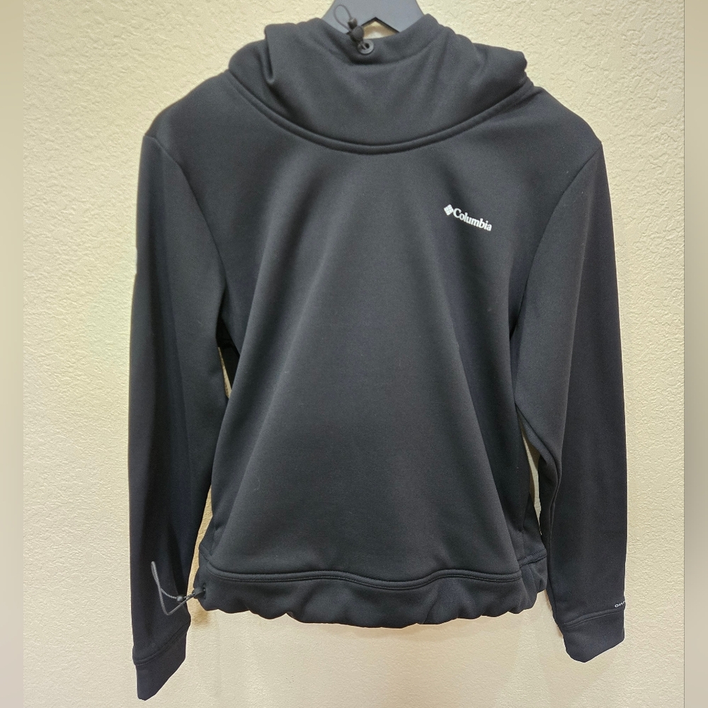Columbia Women's Black Hoodie With Hi Neck Super Soft